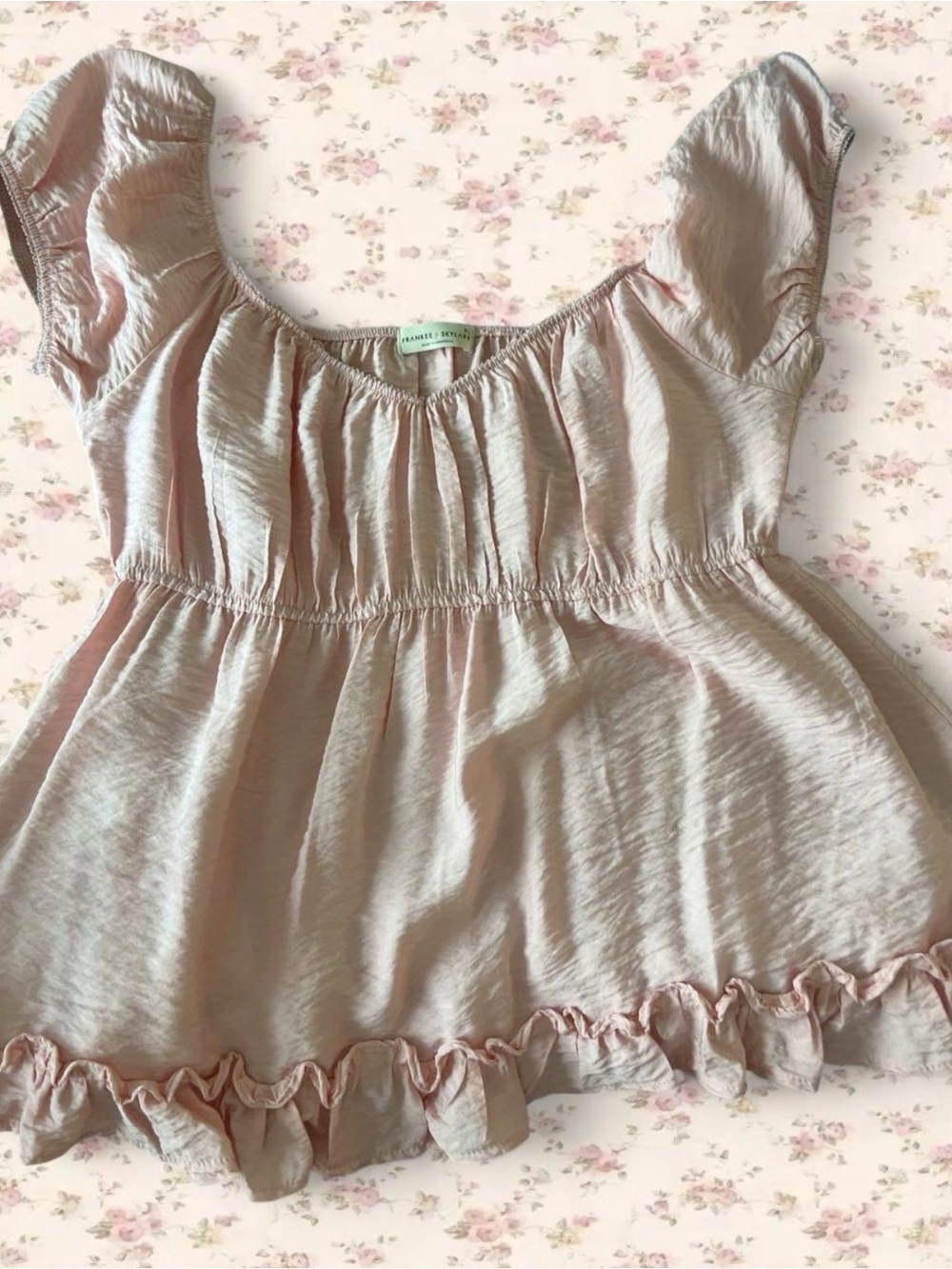 Baby Pink Ruffled Blouse! 🤍